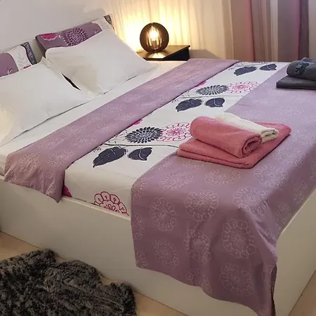 Verdi With Free Private Parking Space *