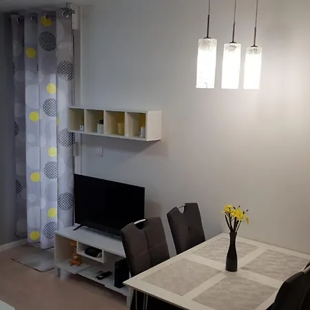 Apartment Verdi With Free Private Parking Space Split