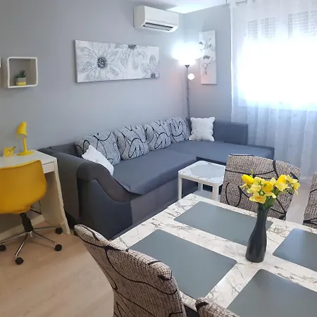 Appartement Verdi With Free Private Parking Space