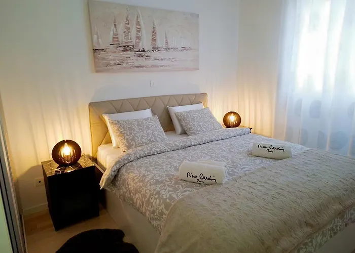 Verdi With Free Private Garage Appartement